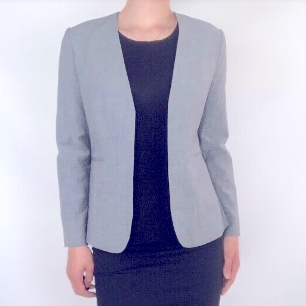 Theory Lindrayia Open Front Blazer!